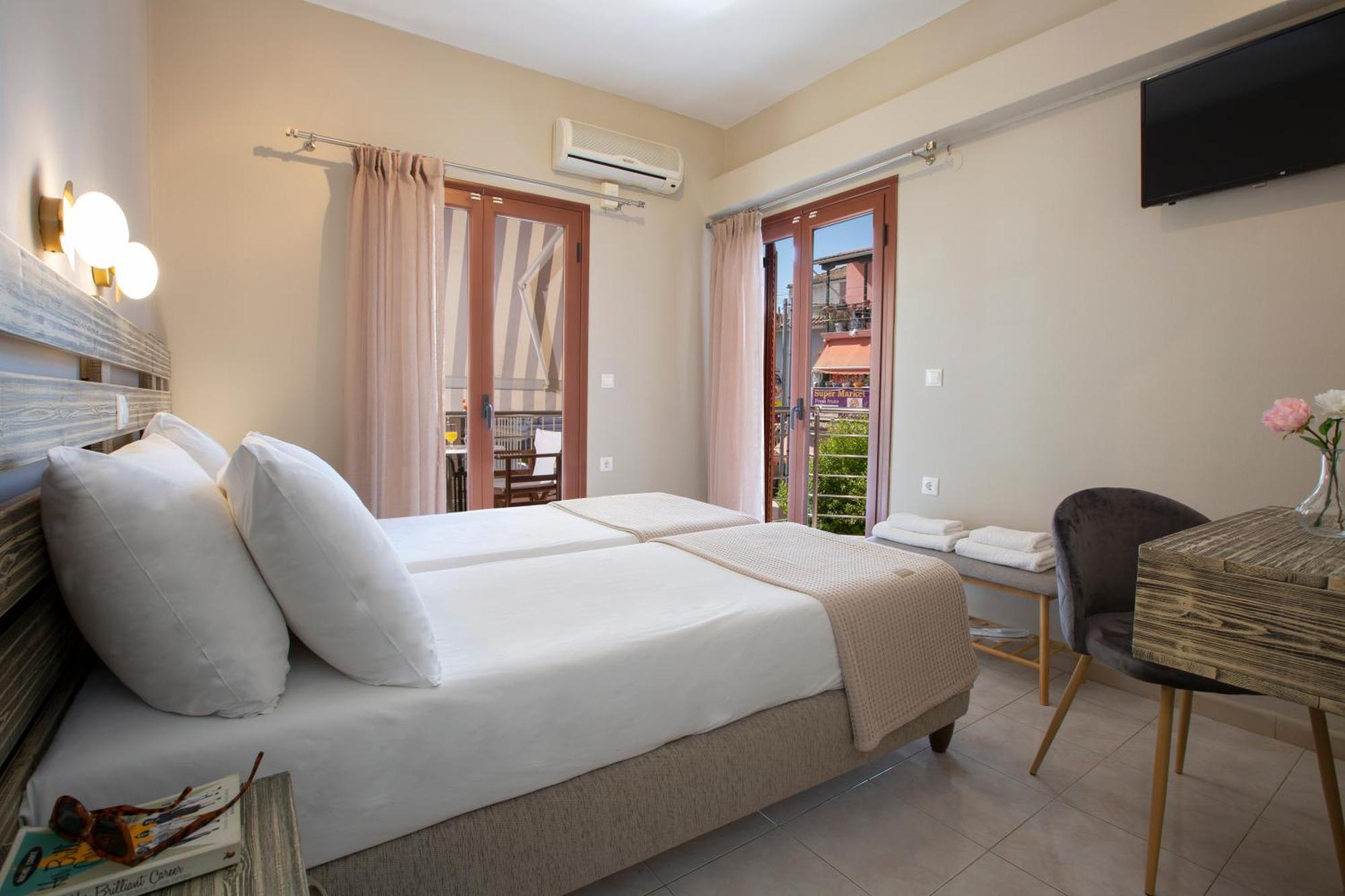 Athina Residence Nydri  Exterior photo